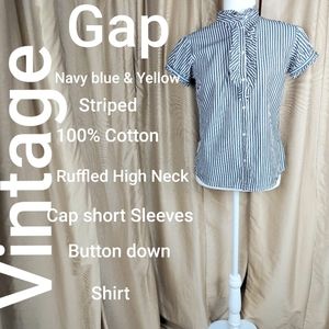 Vintage Gap Navy blue striped Cotton ruffled button top size S